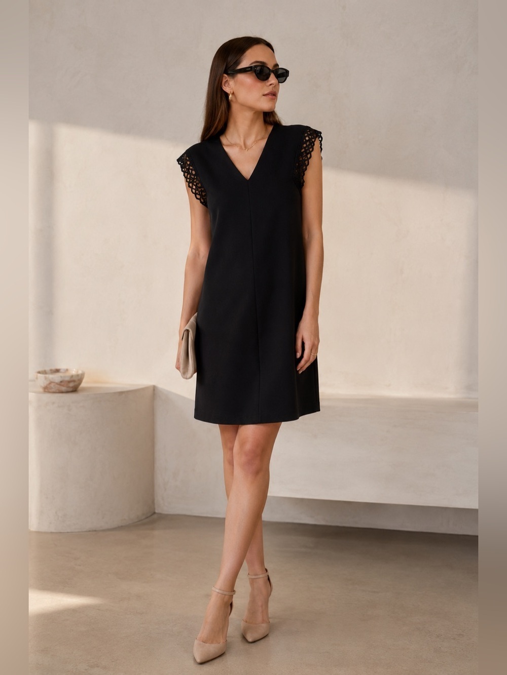 Reiss Black Sleeveless Lace Mini Dress Open Back Size 0 LBD Litte Black Dress